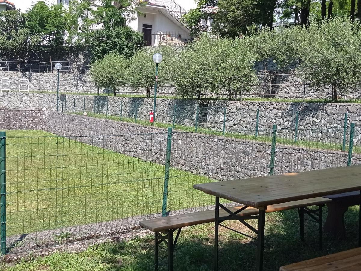 Parco Vacanze Bracchetto Vetta Hotel Carrodano Inferiore Екстериор снимка